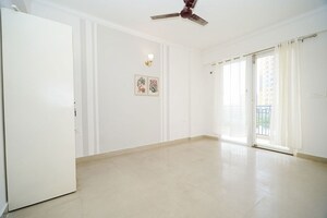 Room in 2 BHK Apartment at Sector 84 – for Sale