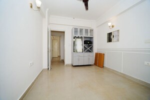 Room in 2 BHK Apartment at Sector 84 – for Sale