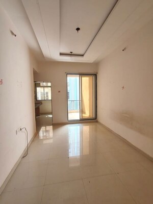 Room in 3 BHK Apartment at Sector 99 – for Rent