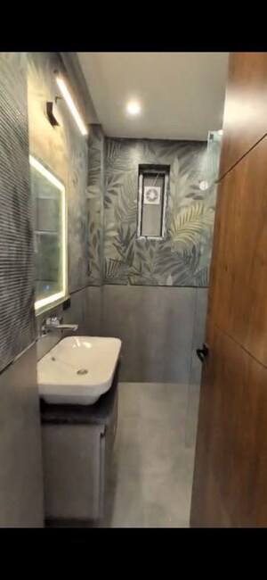 Bathroom in 3 BHK Builder Floor at BPTP District Phase 2, Sector 84 – for Rent