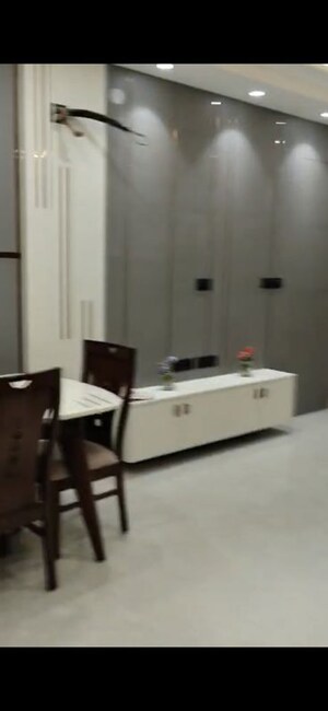 Team Area in 3 BHK Builder Floor at BPTP District 3, Sector 85 – for Sale