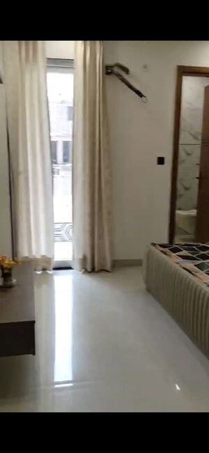 Bathroom in 3 BHK Builder Floor at BPTP District 3, Sector 85 – for Rent