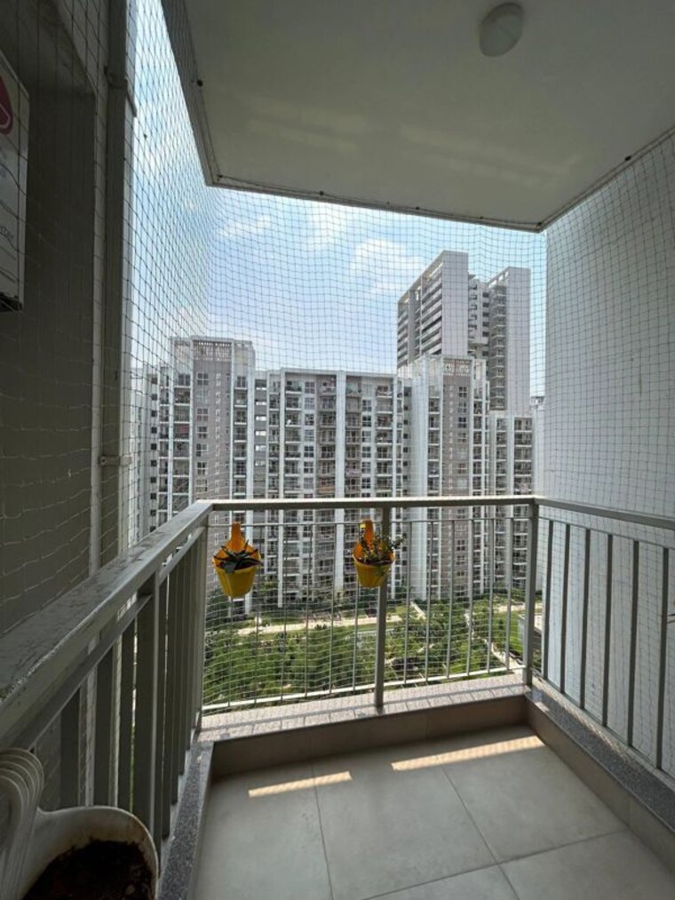 Balcony, tata-la-vida 3 Bedroom 2560 Sq.Ft. Apartment In Sector 113 Gurgaon 10484652