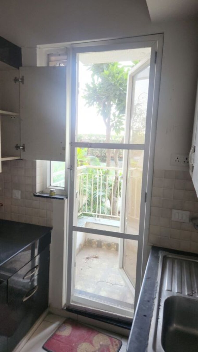 Balcony, bptp-park-81 3.5 Bedroom 275 Sq.Yd. Builder Floor In Sector 81 Faridabad 10484644