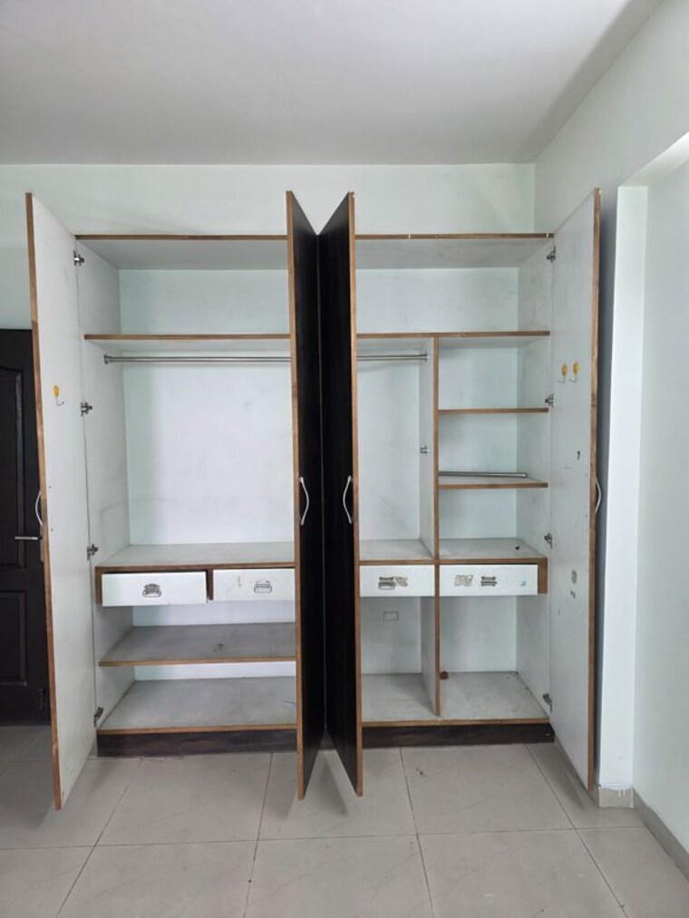 undefined, bptp-park-81 3.5 Bedroom 275 Sq.Yd. Builder Floor In Sector 81 Faridabad 10484644