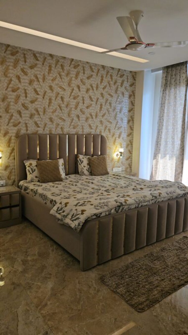 Bedroom, palam vihar 4 Bedroom 300 Sq.Yd. Builder Floor In Palam Vihar Gurgaon 10484751