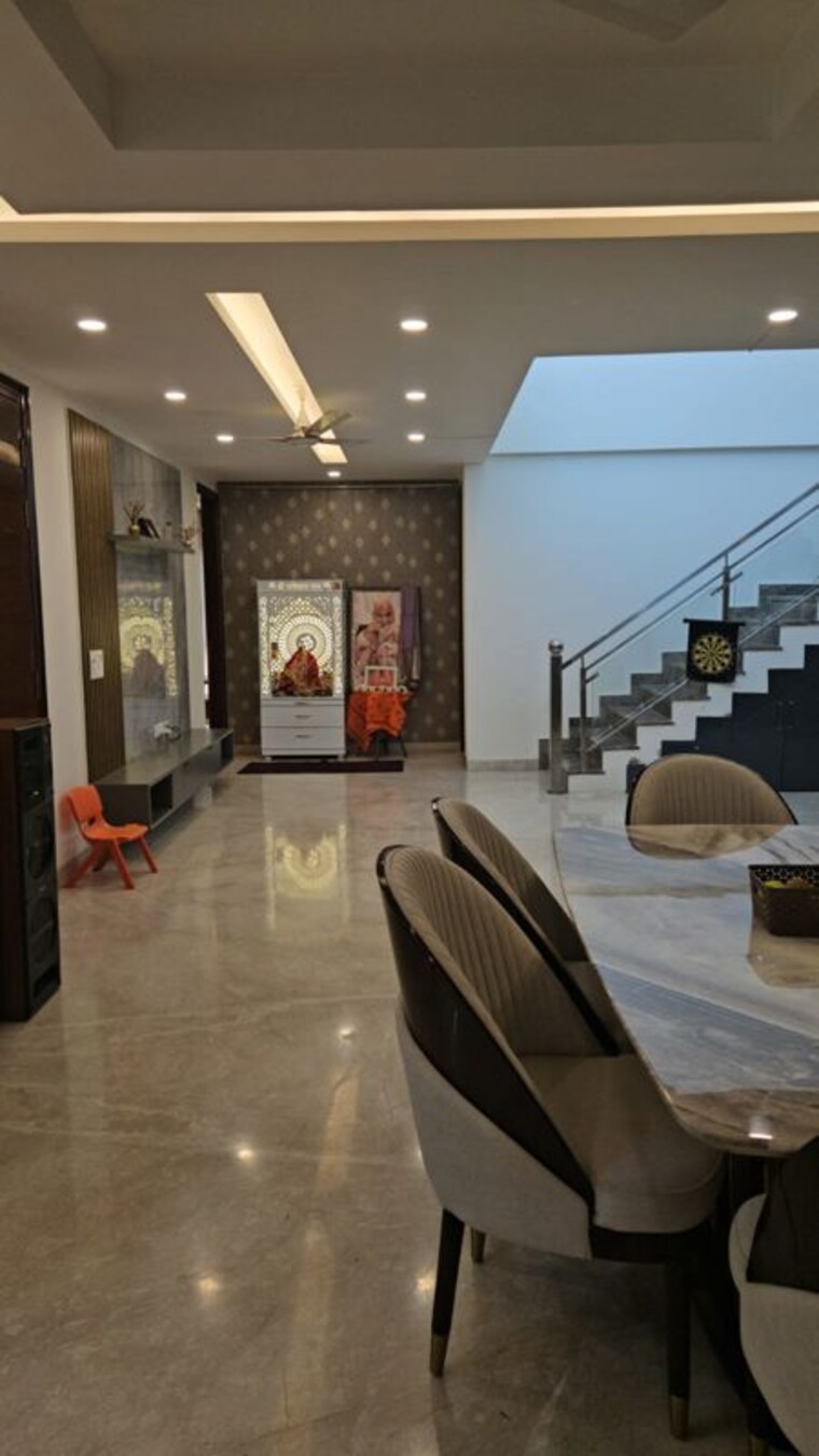 Kitchen, palam vihar 4 Bedroom 300 Sq.Yd. Builder Floor In Palam Vihar Gurgaon 10484751