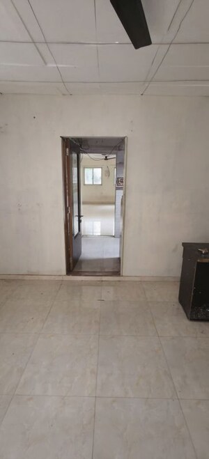 Room in  Warehouse at Chatrapati Shivaji Raje Complex, Kandivali West – for Rent