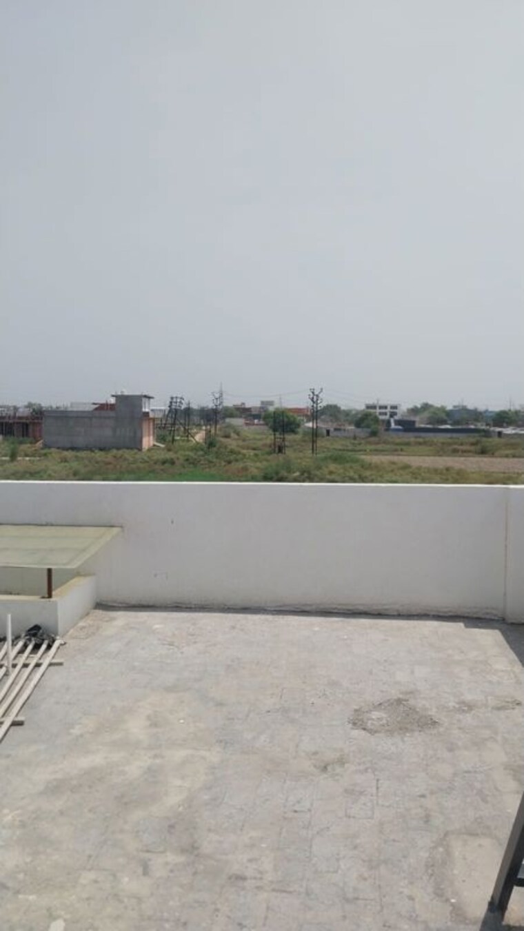 Balcony, krishna-enclave-morta 1.5 Bedroom 58 Sq.Yd. Independent House In Morta Ghaziabad 10484766