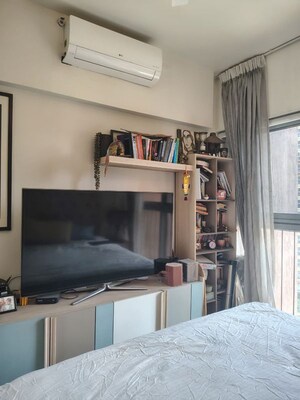 Hall in 2 BHK Apartment at Amanora Adreno Towers, Hadapsar – for Rent