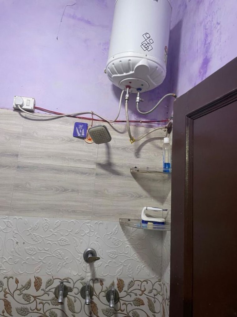 Bathroom, kharar 2 Bedroom 52 Sq.Yd. Independent House In Kharar Mohali 10484880