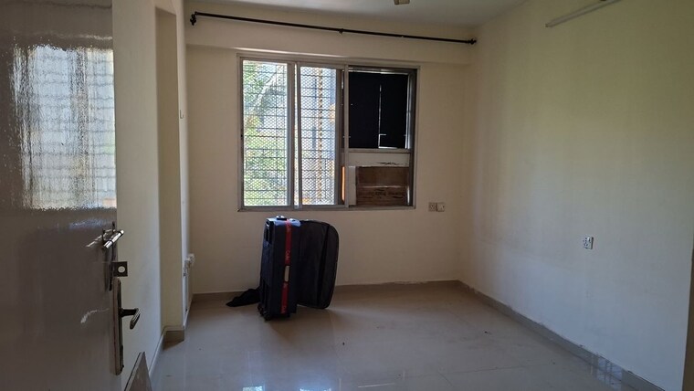 Room, ng-suncity 1 RK 280 Sq.Ft. Apartment In Kandivali East Mumbai 10484891