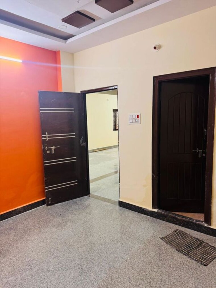 Room, g-m-residency-hyderabad 6 Bedroom 167 Sq.Yd. Independent House In Old Safilguda Hyderabad 10481113