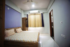 Bedroom in 2 BHK Apartment at Ellisbridge – for Sale