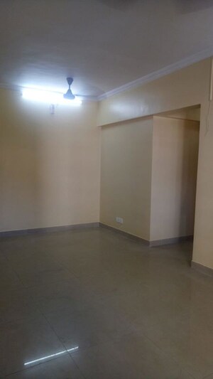Room in 3 BHK Apartment at The Hard Rock, Kharghar – for Rent