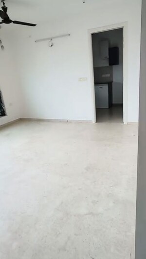 Room in 2.5 BHK Apartment at Gokul Nagar – for Rent