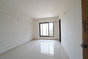 Room in 3 BHK Apartment at Ellisbridge – for Sale