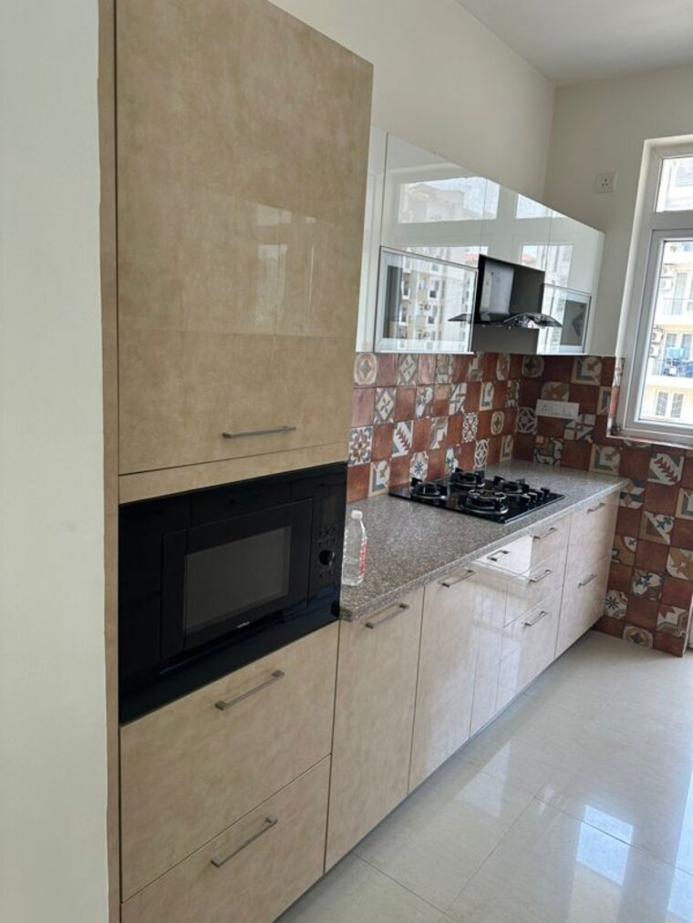 Kitchen, emaar-marbella 4 Bedroom 5605 Sq.Ft. Villa In Sector 66 Gurgaon 10484974