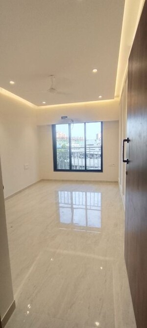 Room in 1 BHK Apartment at Chaitanya CHS Andheri, Andheri West – for Rent