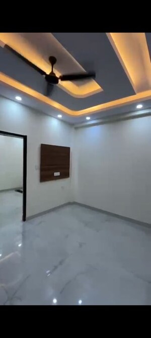 Room in 1 BHK Builder Floor at Vaishali Sector 3a – for Sale