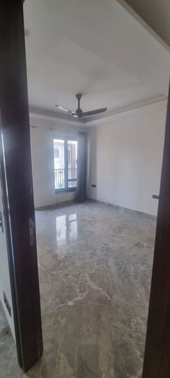 4 BHK + Servant Room Apartment For Sale in M3M Golf Hills
