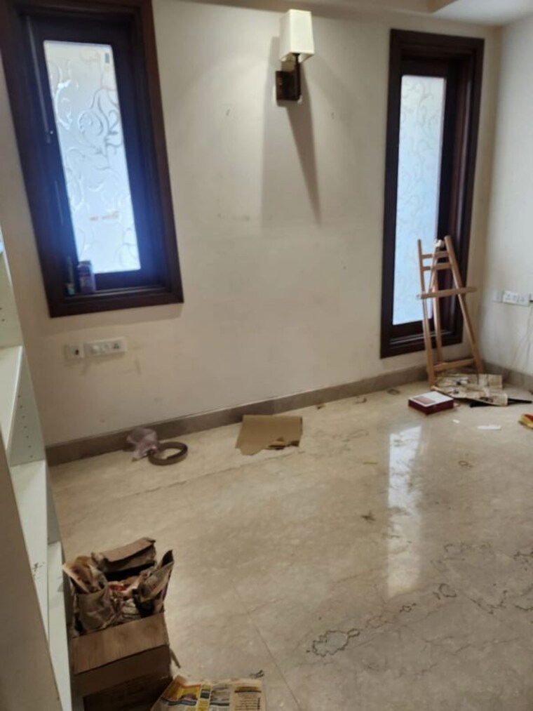 Bathroom, green park 2 Bedroom 1200 Sq.Ft. Builder Floor In Green Park Delhi 10485048
