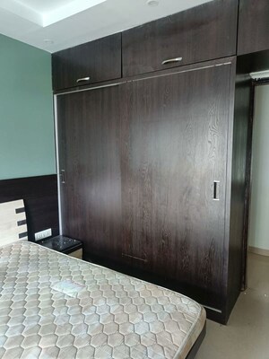 2 BHK Apartment For Rent in Tharwani Rosewood Heights, Kharghar Sector 10