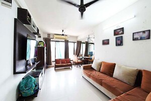 Gym in 2 BHK Apartment at Ellisbridge – for Sale