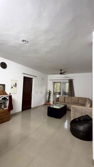 Team Area in 3 BHK Builder Floor at BPTP Park 81, Sector 81 – for Rent