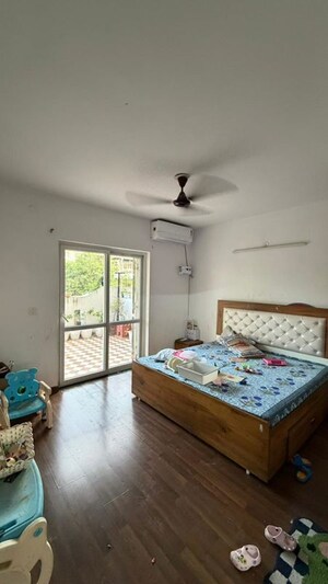 Bedroom in 3 BHK Builder Floor at BPTP Park 81, Sector 81 – for Rent