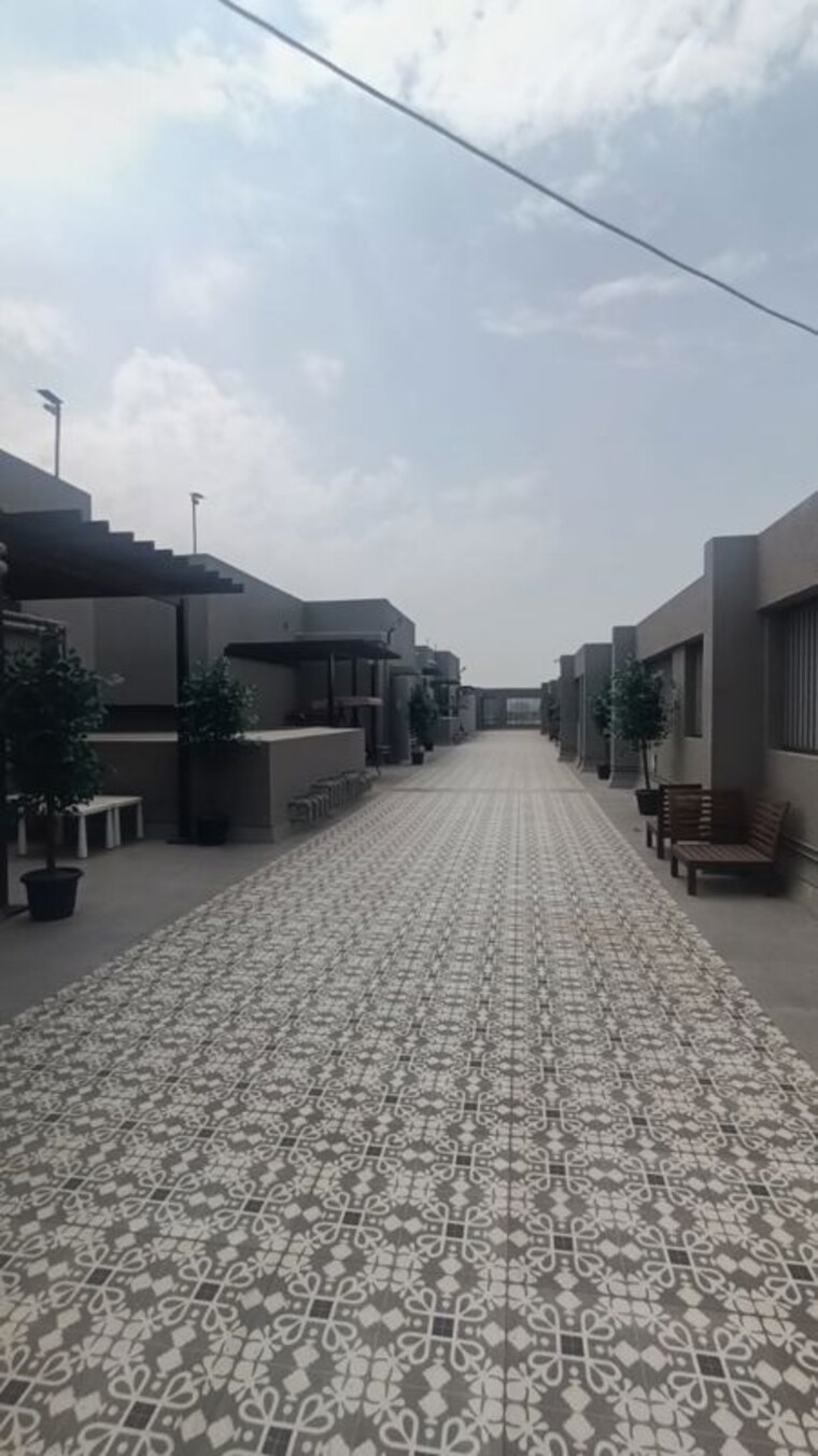 Exterior View, rsb-ms-h2o 1 Bedroom 450 Sq.Ft. Apartment In Santacruz East Mumbai 10485085
