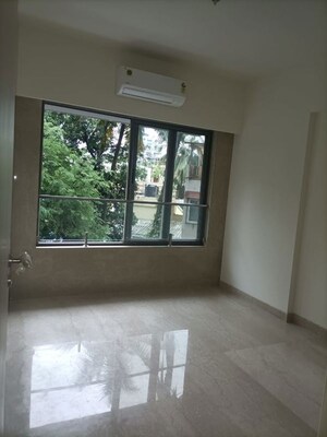 Room in 1 BHK Apartment at RSB MS H2O, Santacruz East – for Rent
