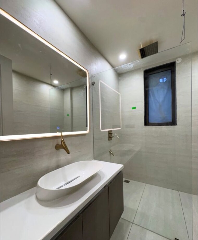 Bathroom, new industrial township 3 3 Bedroom 250 Sq.Yd. Builder Floor In New Industrial Township 3 Faridabad 10485145