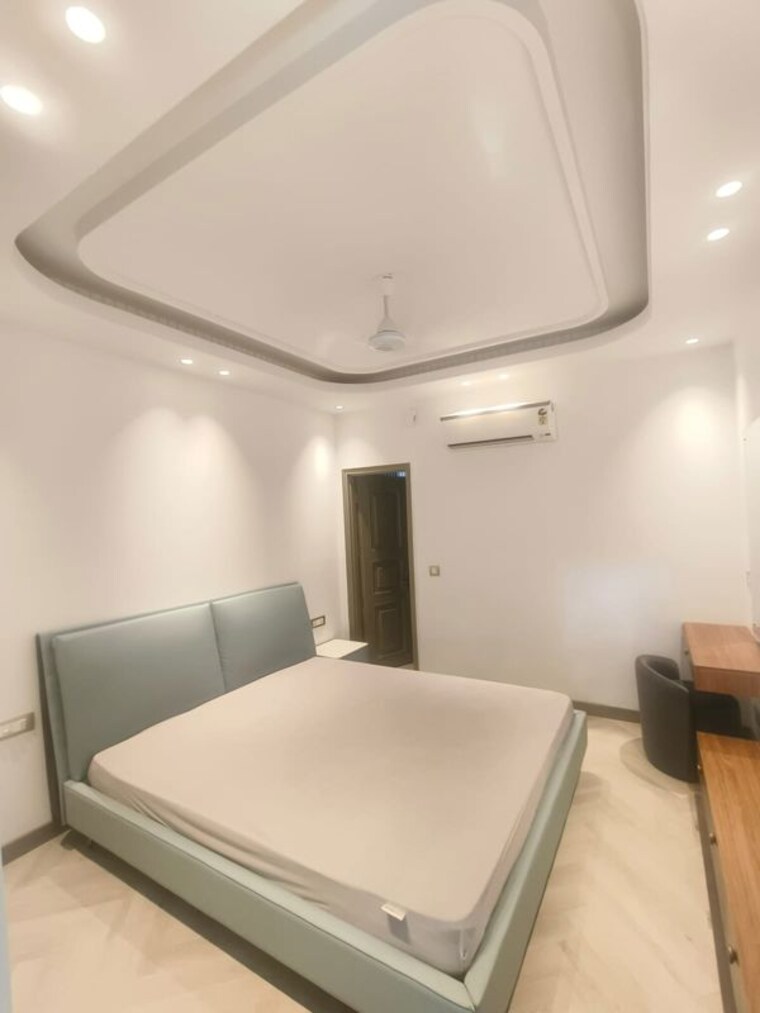 Room, green park 2 Bedroom 150 Sq.Yd. Builder Floor In Green Park Delhi 10485149