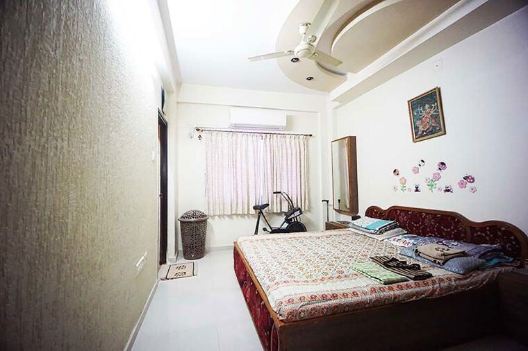 Bedroom, naranpura 3 Bedroom 170 Sq.Yd. Apartment In Naranpura Ahmedabad 10485175