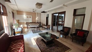 6+ BHK Independent House For Sale in Ardee Platinum Independent Floors, Sector 52