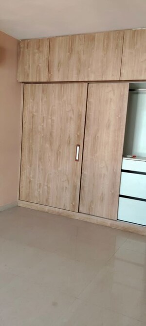 Bathroom in 2 BHK Apartment at Umang Summer Palms, Sector 86 – for Sale