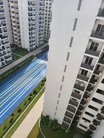 3 BHK 915 Sq.Ft. Apartment in Central Park Flower Valley Aqua Front Towers
