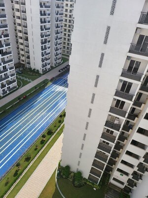 3 BHK Apartment For Rent in Central Park Flower Valley Aqua Front Towers, Sohna Sector 33