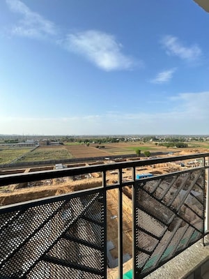 Balcony in 3 BHK Apartment at Central Park Flower Valley Aqua Front Towers, Sohna Sector 33 – for Rent