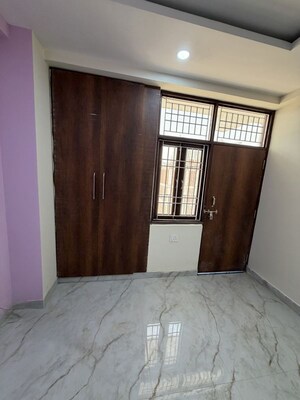 Room in 2 BHK Apartment at Sector 49 – for Rent