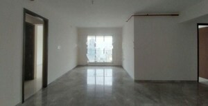 Room in 2 BHK Apartment at Lodha Amara, Kolshet Road – for Rent