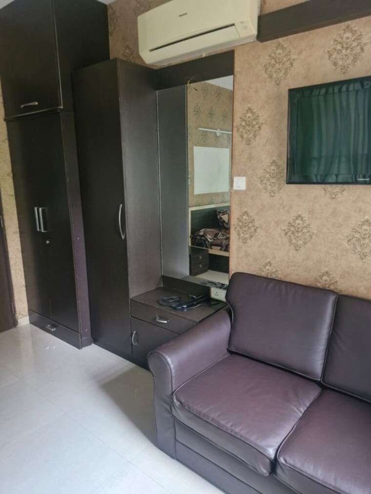 Living Room, clover-belvedere 3 Bedroom 2500 Sq.Ft. Apartment In Sopan Baug Pune 10485309