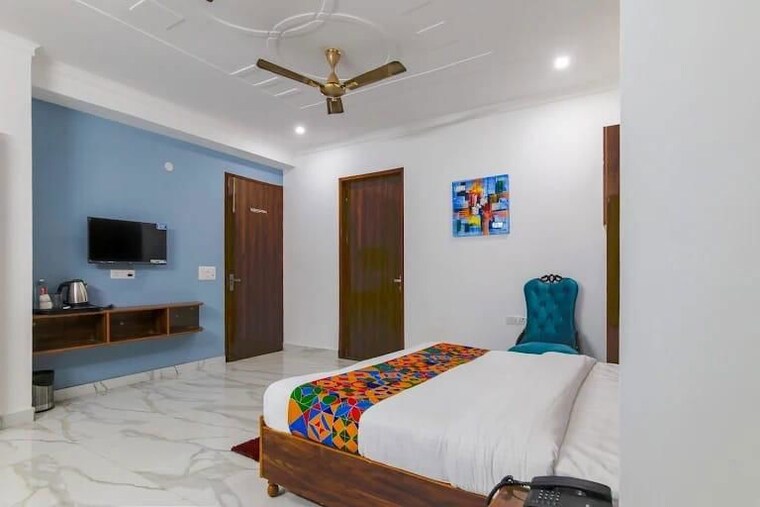 Bedroom, sector 40 1 Bedroom 200 Sq.Ft. Builder Floor In Sector 40 Gurgaon 10485323