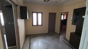 Room in 2 BHK Apartment at Lakdi Ka Pul – for Sale