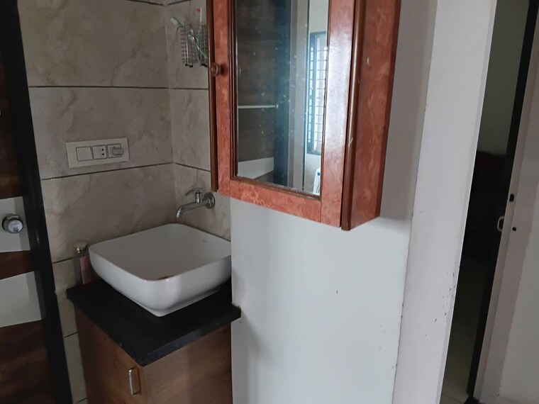 Bathroom, maxheights-dream-homes 1 Bedroom 330 Sq.Ft. Apartment In Kundli Sonipat 10485364
