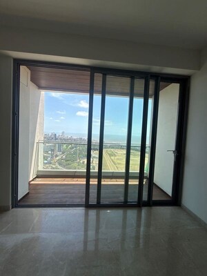  Office Space For Rent in Piramal Mahalaxmi, Mahalaxmi