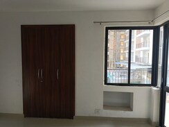 2 BHK Apartment For Rent in RG Luxury Homes