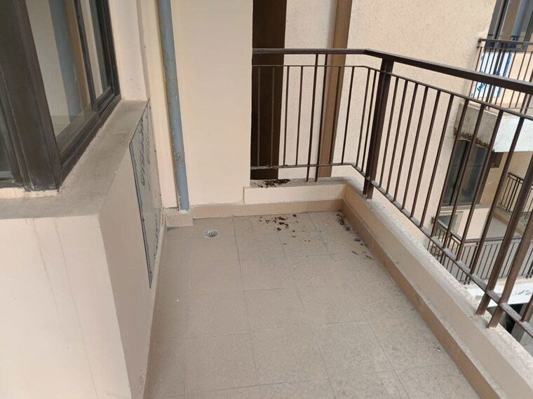 Balcony, rg-luxury-homes 2 Bedroom 1115 Sq.Ft. Apartment In Sector 16b Greater Noida Greater Noida 10485381
