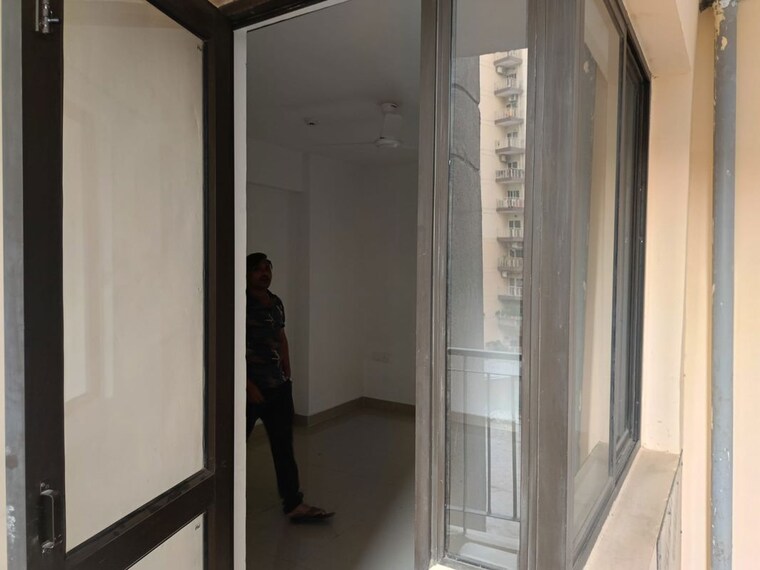 undefined, rg-luxury-homes 2 Bedroom 1115 Sq.Ft. Apartment In Sector 16b Greater Noida Greater Noida 10485381